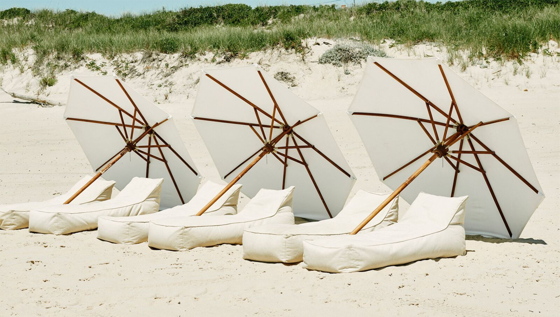 The Hamptons. The Guide