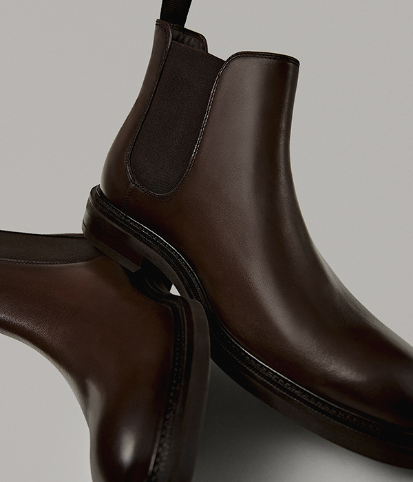 Monarchy Slight character Paper | Massimo Dutti Chelsea Boots