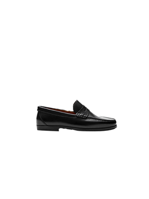 BLACK LOAFERS   