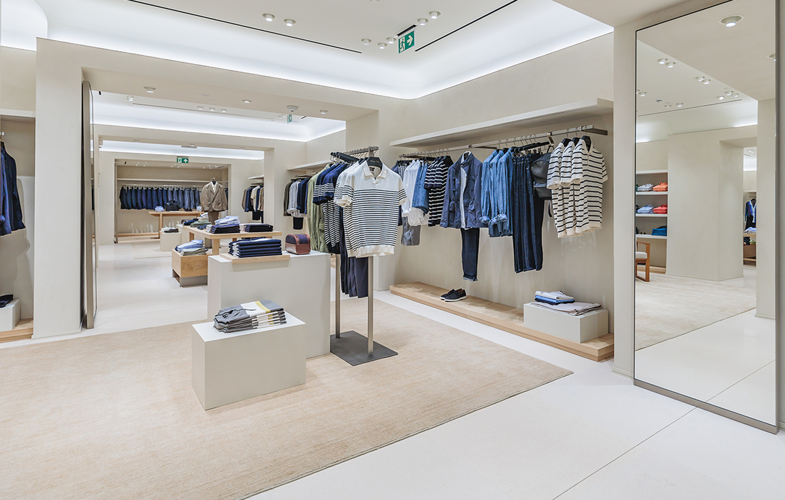 Opening Greece | Paper by Massimo Dutti