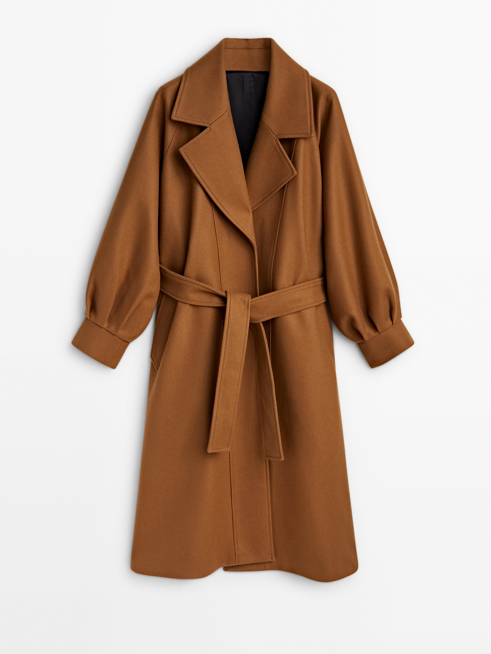 BELTED COAT WITH PLEATED DETAIL 