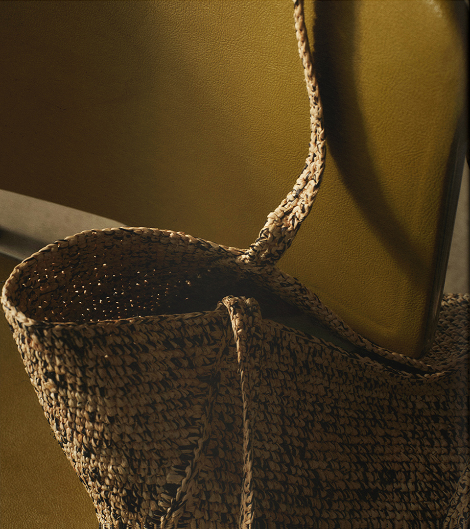 Dark brown raffia tote bag, close-up detail