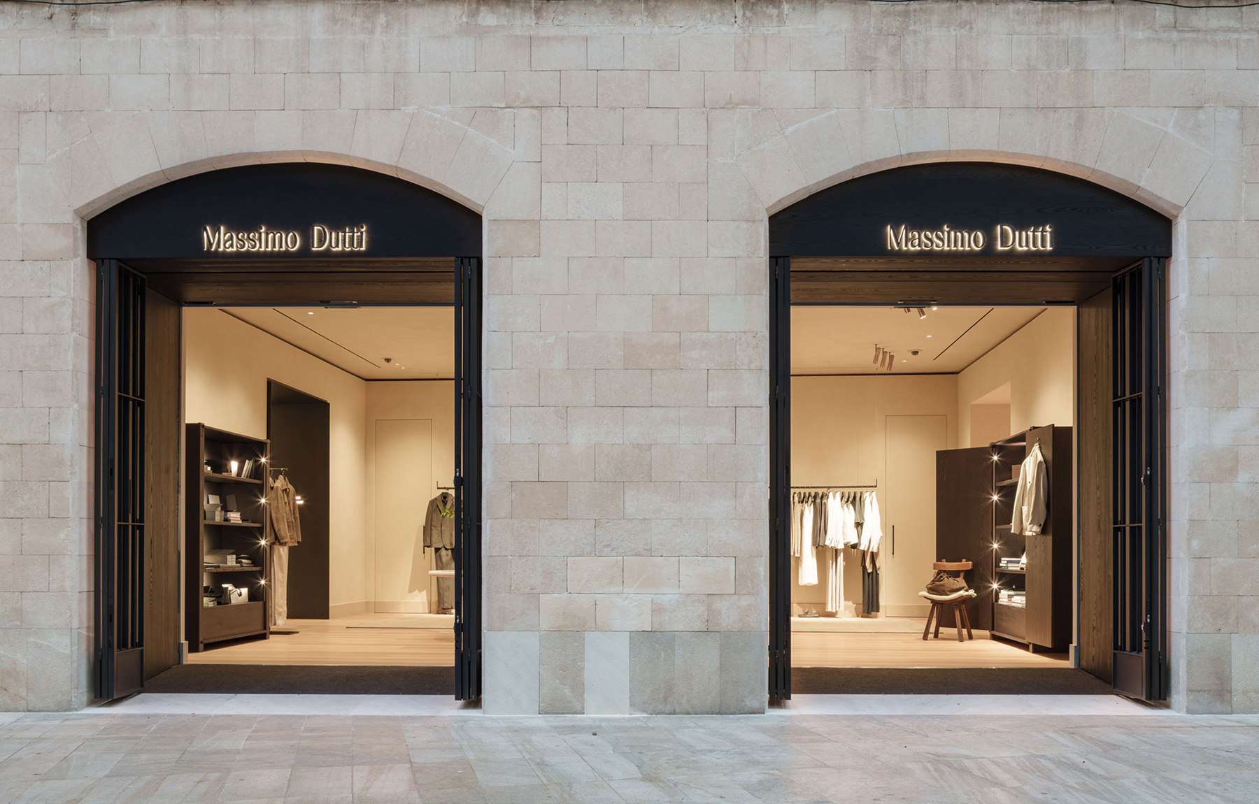 Massimo Dutti store facade, Paseo del Born, Palma de Mallorca