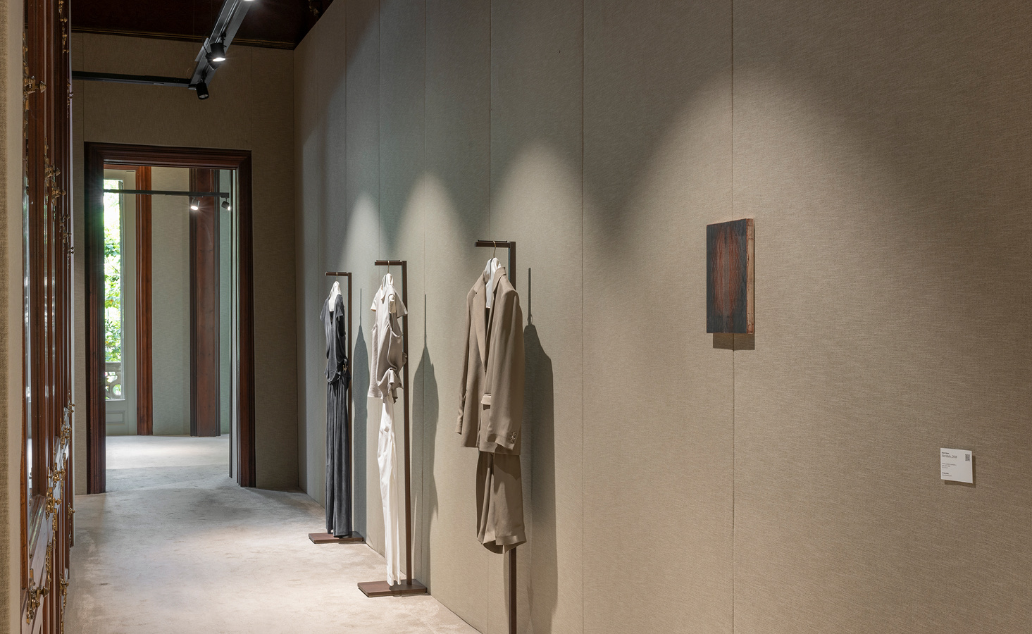 Exposición Álvaro Negro — Massimo Dutti Passeig de Gràcia