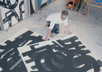 Rune Elmegaard trabajando en su estudio