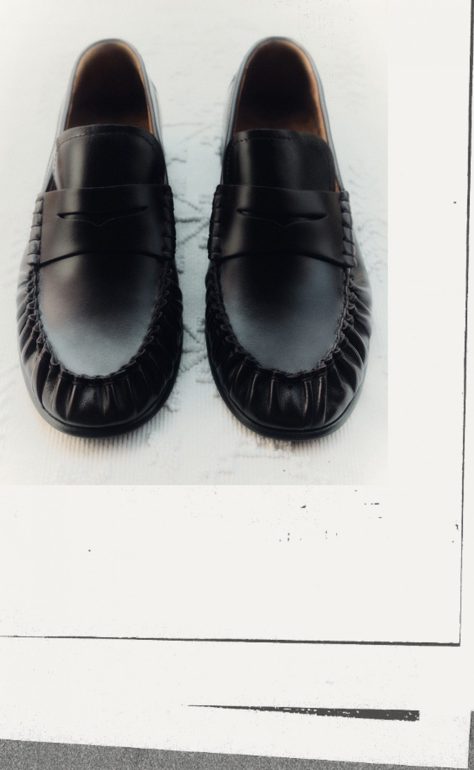Embossed leather loafers — Massimo Dutti