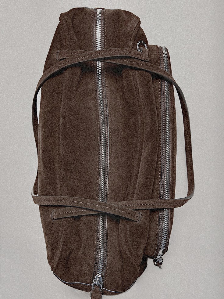 The Bowling bag in mink suede seen from above — Massimo Dutti