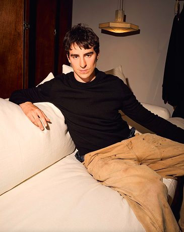 Guest at the Limited Edition presentation in Paris — Massimo Dutti