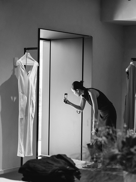 Interior of the Hannam store — ArtInProgress, Massimo Dutti Seoul