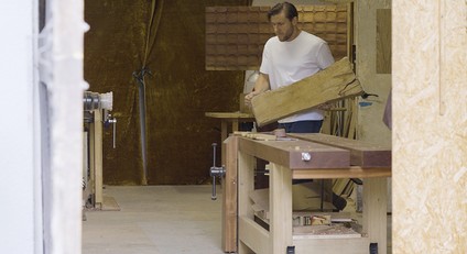 Igor Polasiak at the workbench in his studio