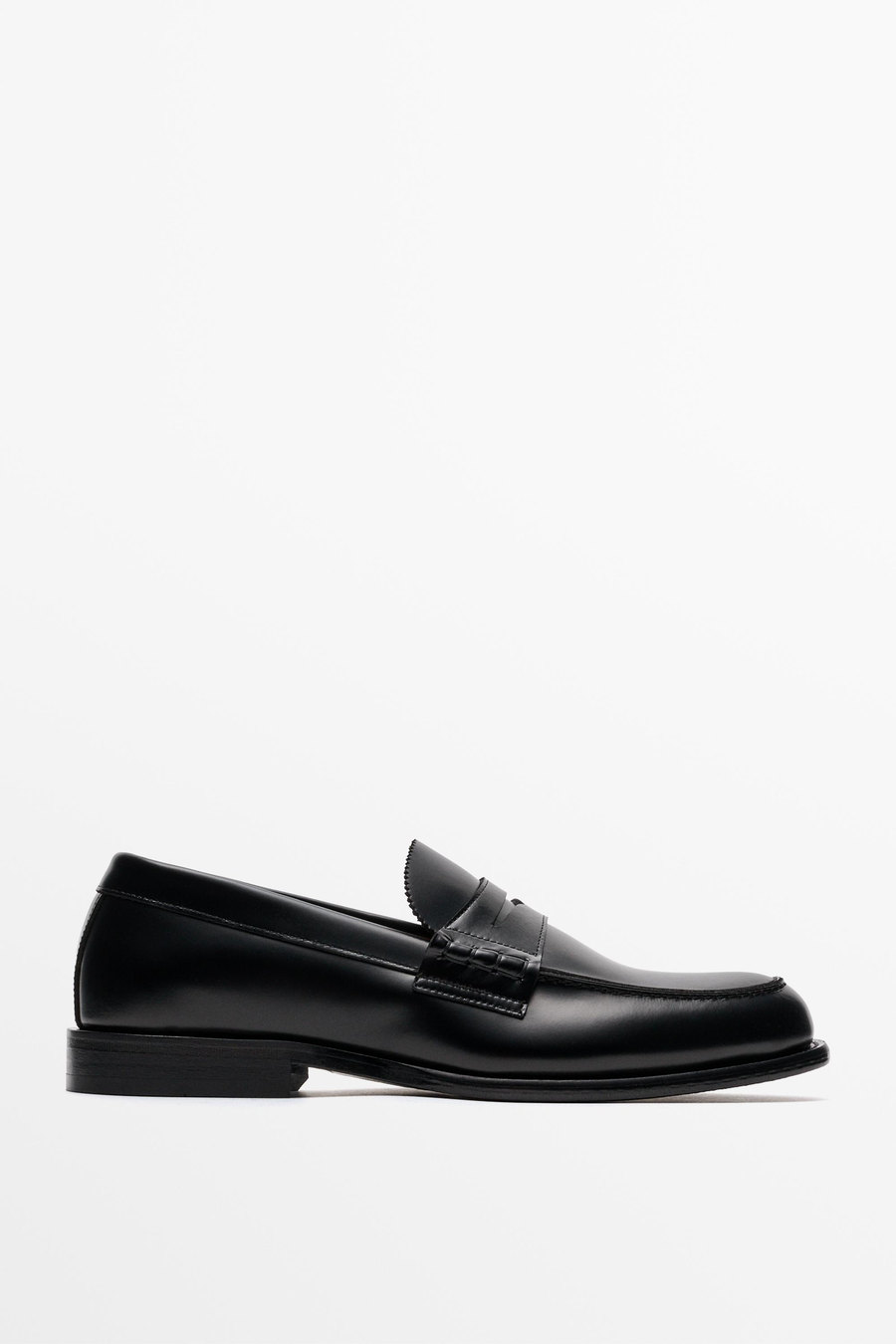 Leather penny loafers — Massimo Dutti Paris Fashion Week